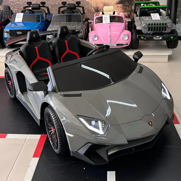 Lamborghini de Brinquedo: Pilotável pela Criança ou pelos Pais, com Controle Remoto, Buzina, USB e Bluetooth e muito mais.