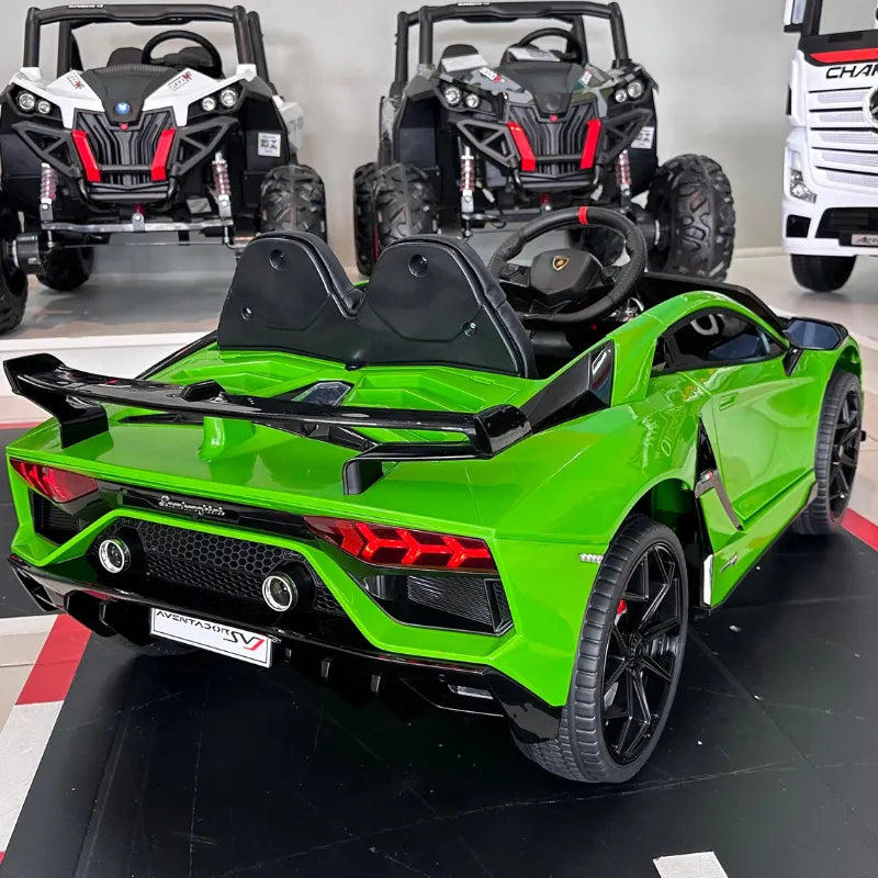 Lamborghini de Brinquedo: Pilotável pela Criança ou pelos Pais, com Controle Remoto, Buzina, USB e Bluetooth e muito mais.